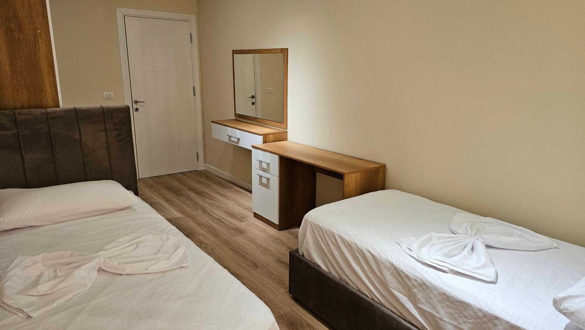Tirana Airport Apartment Kültér fotó