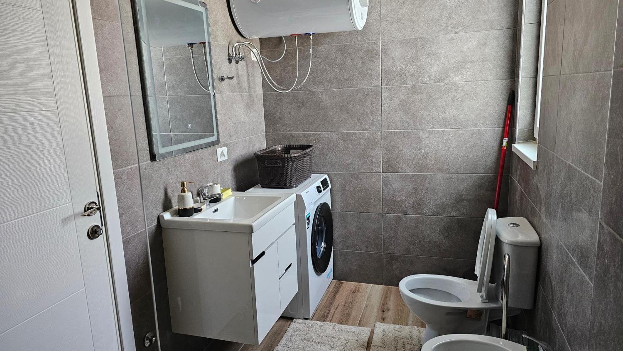 Tirana Airport Apartment Kültér fotó